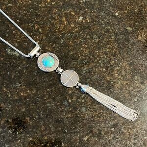 NWOT lucky brand turquoise pendant chain tassel necklace